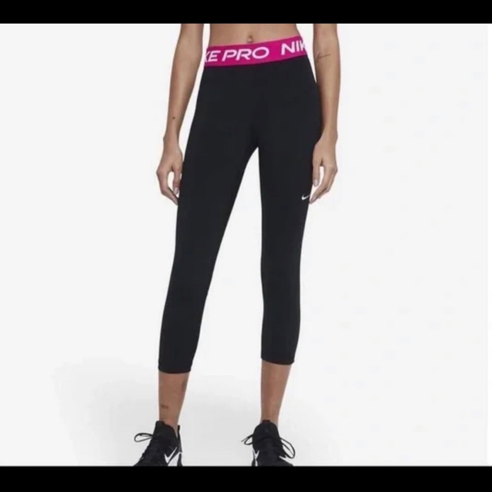 Nike Pro 365 Tight Crop Black/Raspberry sz Small